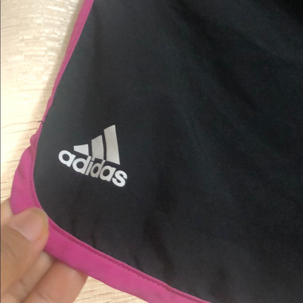 Shorts - Picture 2 of 4